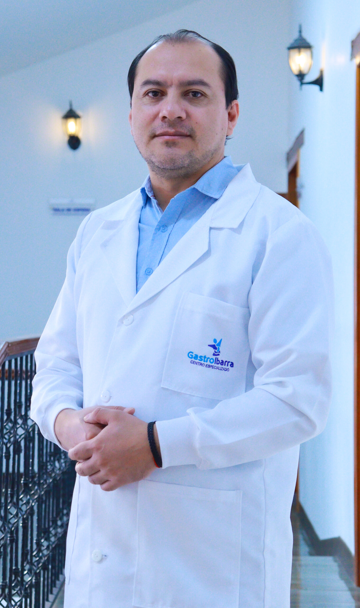 Dr. Álvaro Coral